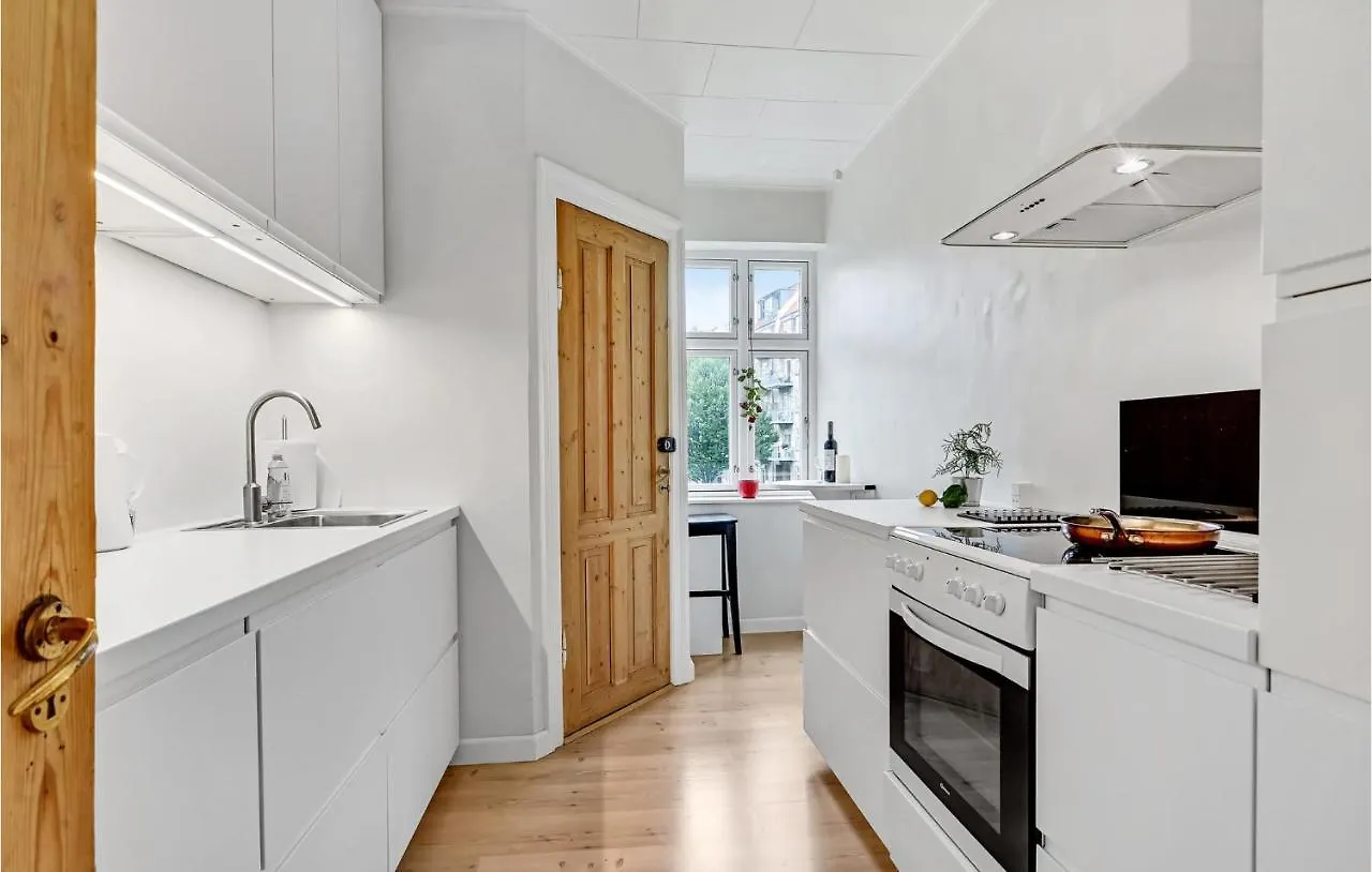 Gorgeous Apartment In Aarhus C With Wifi דנמרק